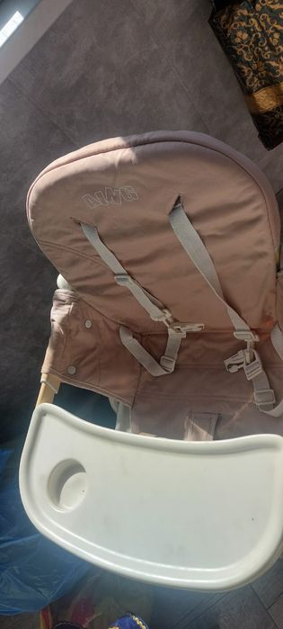 Продам стульчик для кормления
