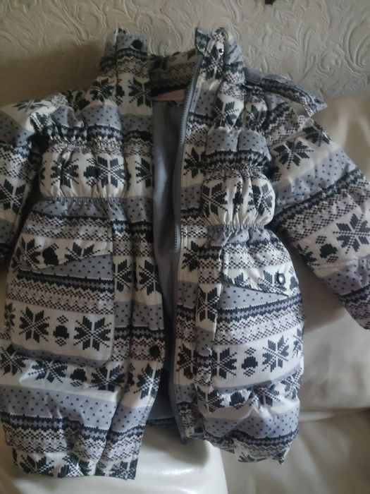 Пуховик на девочку рост 130-140