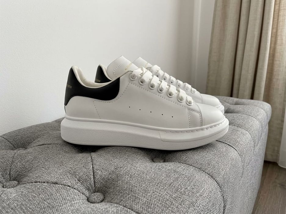Adidasi Alexander Mcqueen Alb - Adidasi Casual