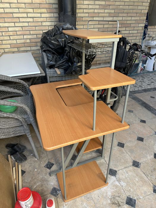 Продается компютерный стол Kampyuter stoli sotiladi