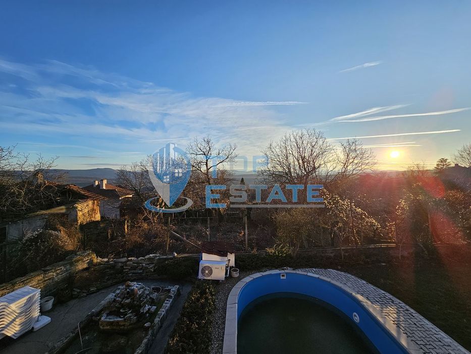 Продава се Къща в с. Гостилица, Област Габрово - 425 кв.м за 424 €/кв.м - Снимка #11