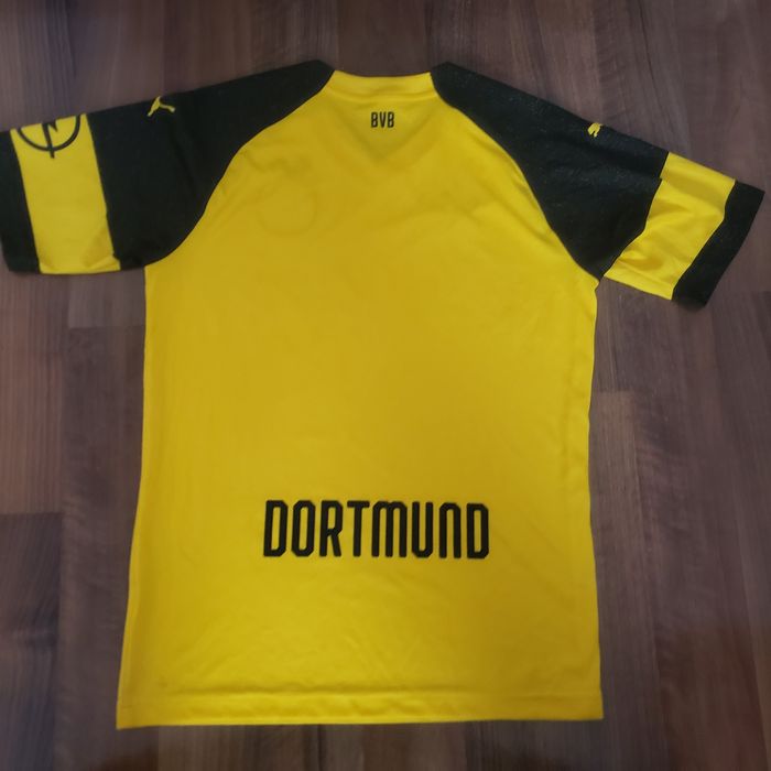 Tricou de fotbal Borusia dormunt original. Mărimea S