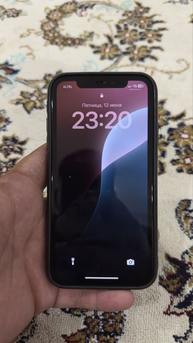 Iphone xr.