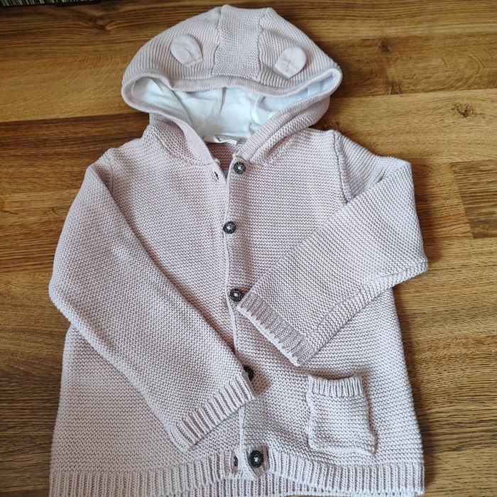 Плетени детски жилетки