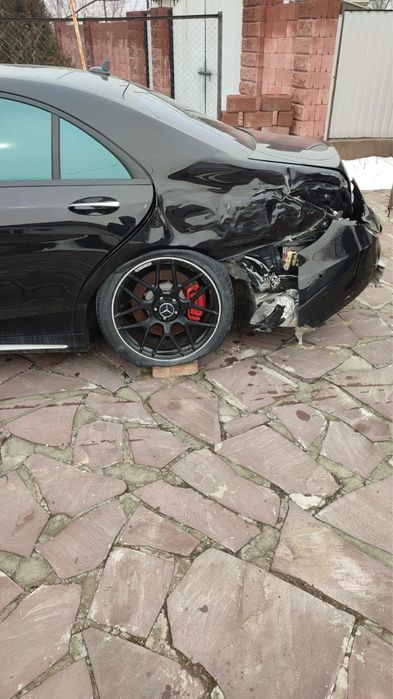 Mercedes Benz S63