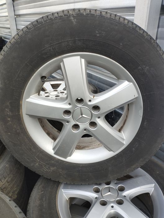 Джанти с гуми за Mercedes Vito W639 205/75/R16C