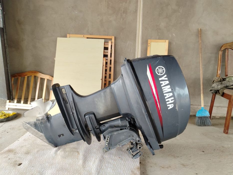Мотор на лодку Yamaha 40