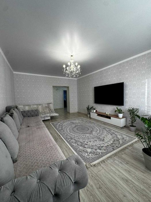 Продам 3х комн кв Батыс с ремонтом