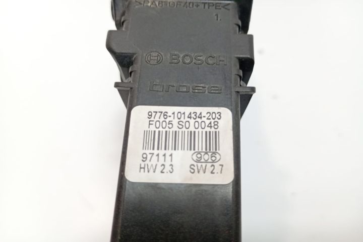 Motoras macara dreapta 9776101434203 Volkswagen VW Passat B5 seria