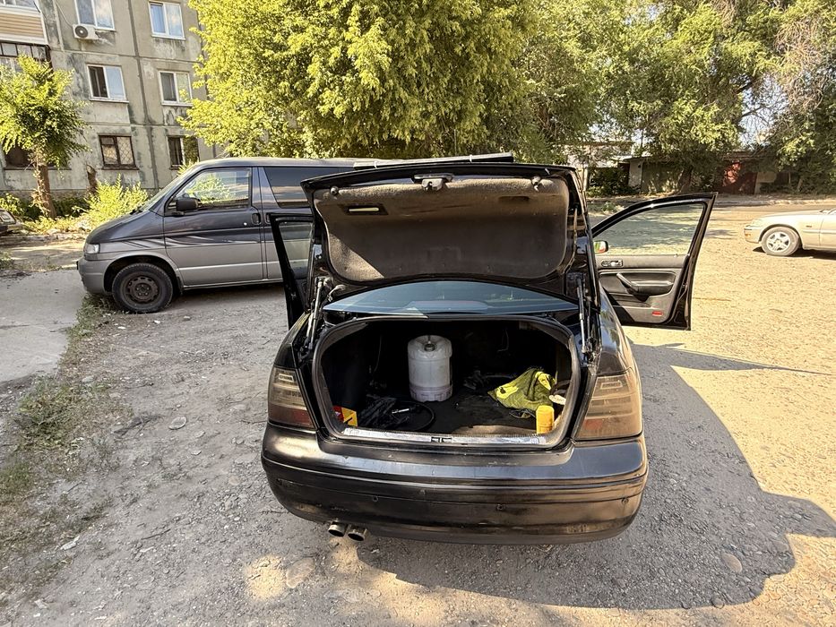 Продам Volkswagen jetta 2002.