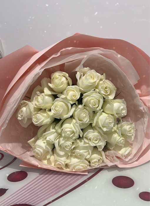 Букет шикарных роз, 25 штук