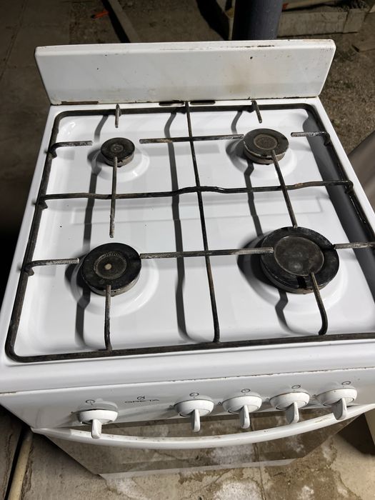 Продам Газовую плиту