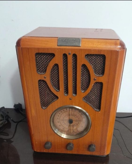 Radio de epoca functional