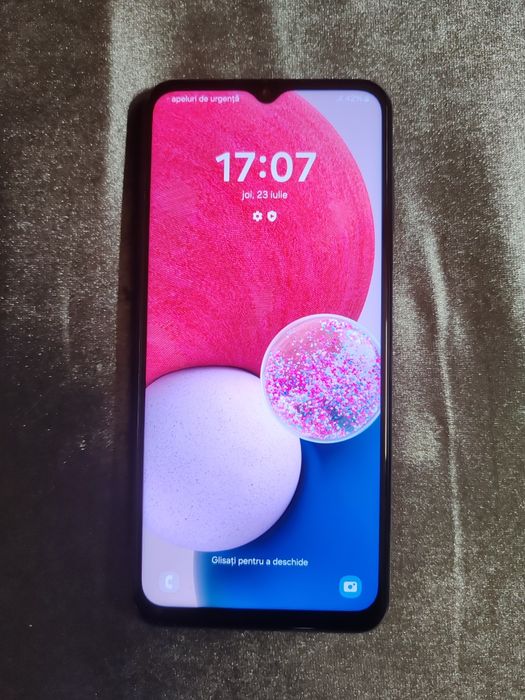 Samsung  a13  (4/64 gb )