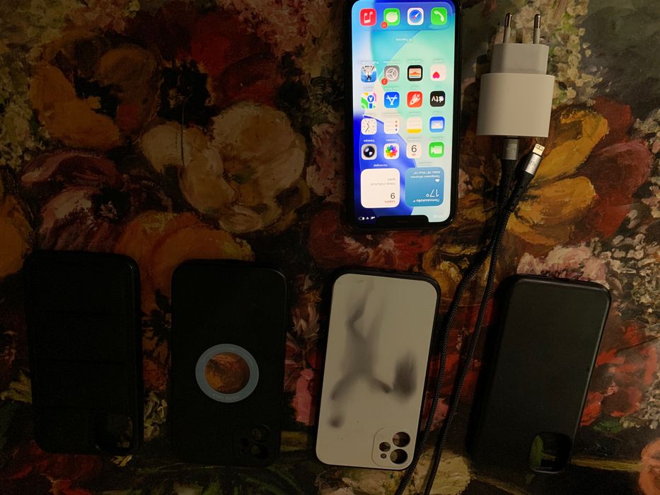 iPhone 11 64 gb black