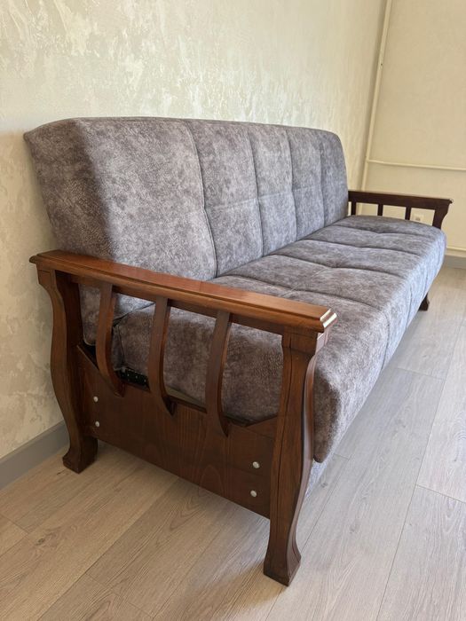 Диван для гостиной