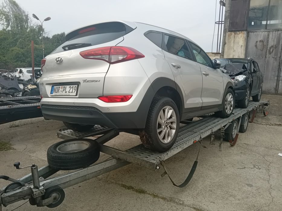 Хюндай Туксон 1.7 CRDI На части HYUNDAI TUKSON