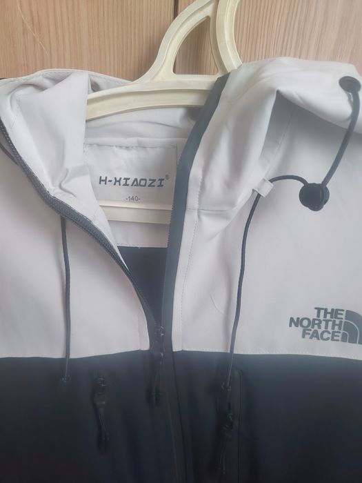 Куртка на рост 140 см