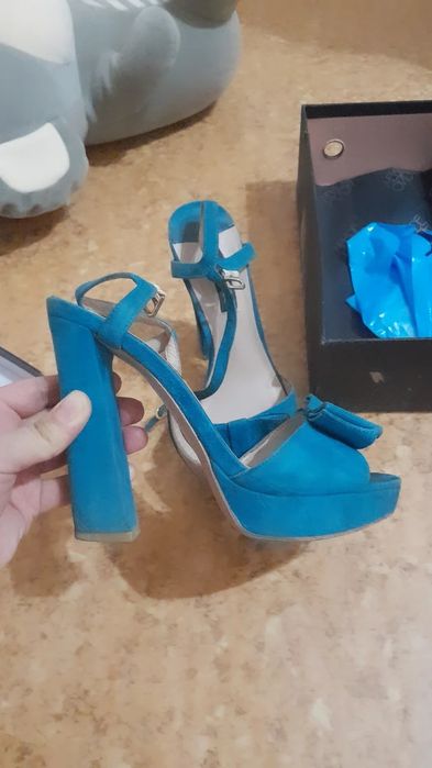 Босоножки модные