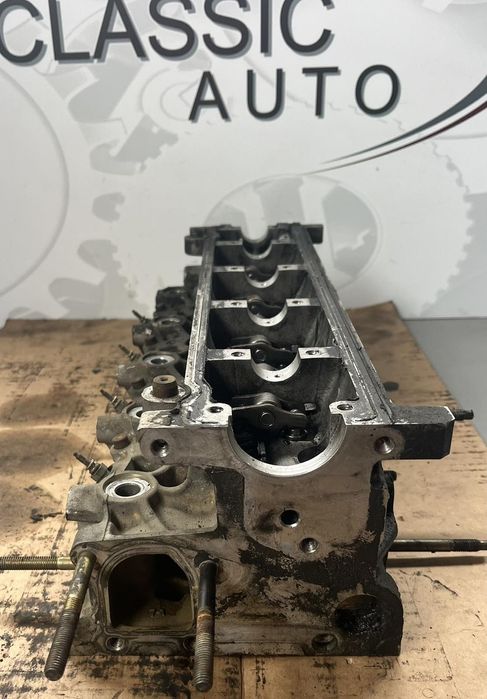 Цклиндрова глава 2.0hdi Peugeot/Citroen