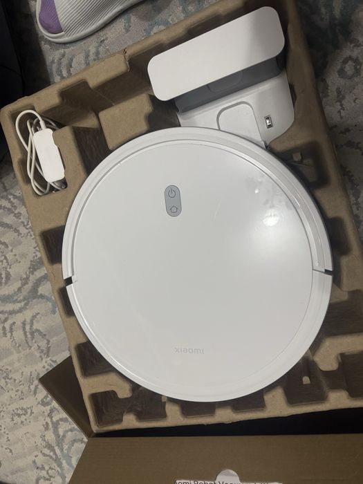 Продам робот-пылесос