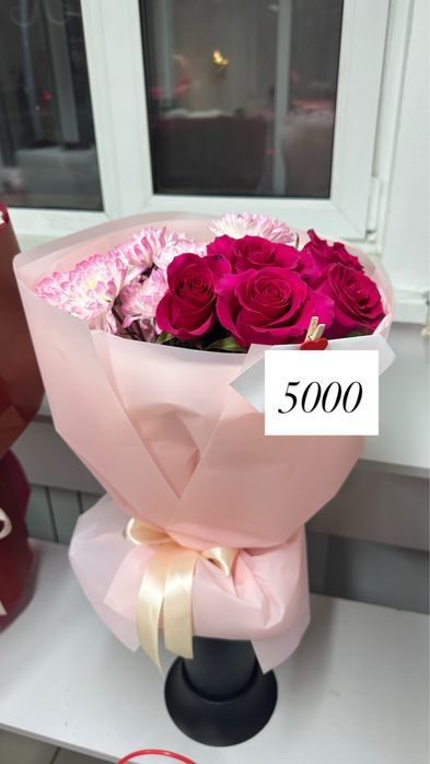 Букеты, розы, хризантемы, рускус