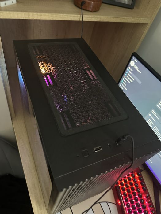 PC Gaming RTX 3050+ i5-10400F + Monitor Odyssey G3 27 inch 144Hz- setup complet