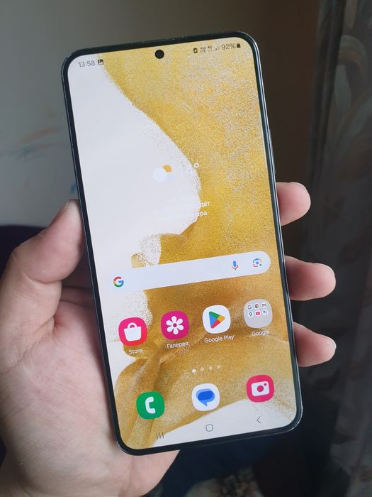 Samsung Galaxy S22+ 8/128гб