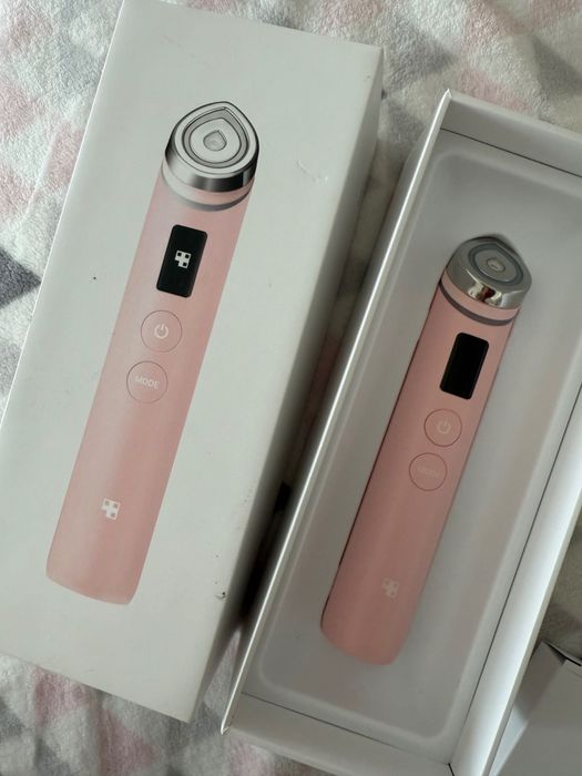 Medicube Age- R Booster Pro + подарък