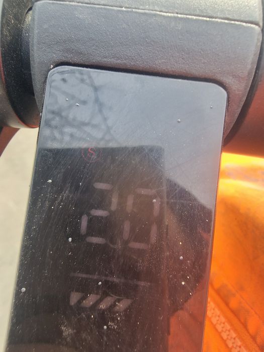 Vând tritineta DOC GREEN  viteza 20 km