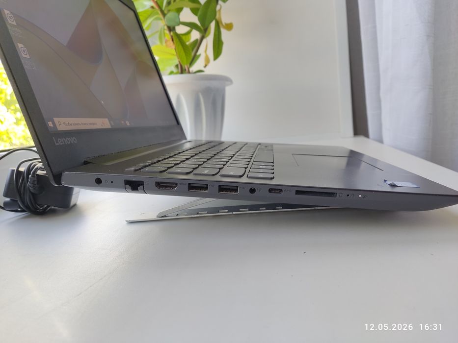 i3-7020U | RAM 8 ГБ| SSD256 ГБ | UHD620