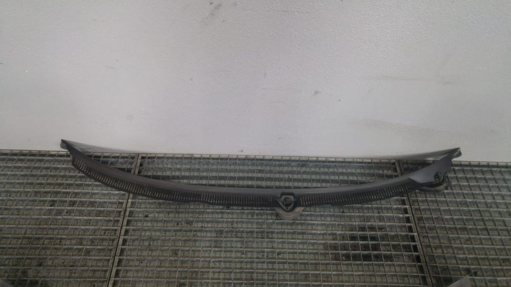 grila stergatoare parbriz audi a4 b7 8e
