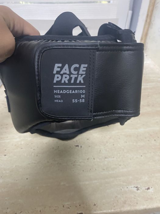 Casca de sport de contact