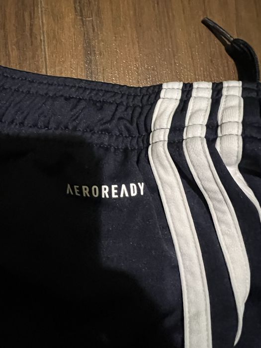 Шорти Adidas L original