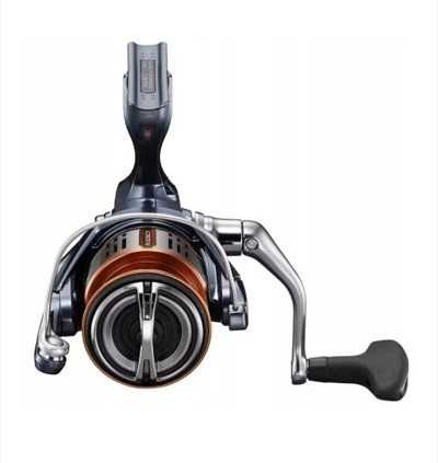 Макара преден аванс SHIMANO Nasci