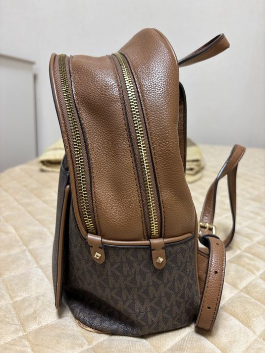 Оригинал рюгзак , жаксы жагдайда