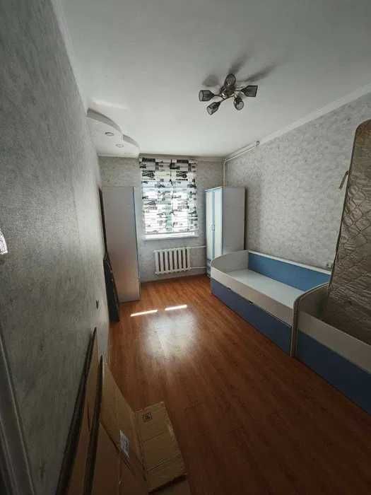 Продается 4/5/9 - 100 м2, в Юнусабаде 5 кв.напротив ресторана ШОХСАРОЙ