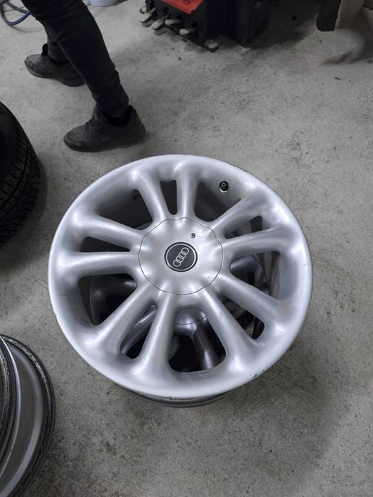 Джанти 7.5Jx17" 5x112 57.1mm ET40 - Audi A3