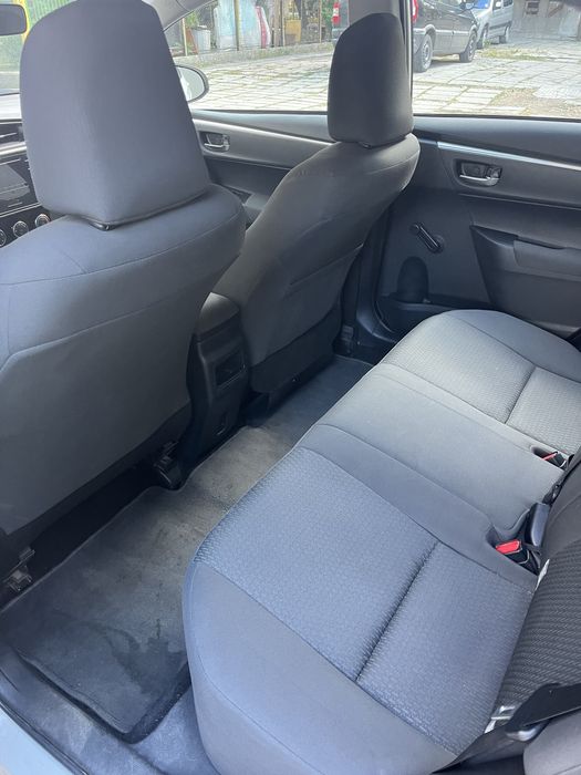 Тойота корола