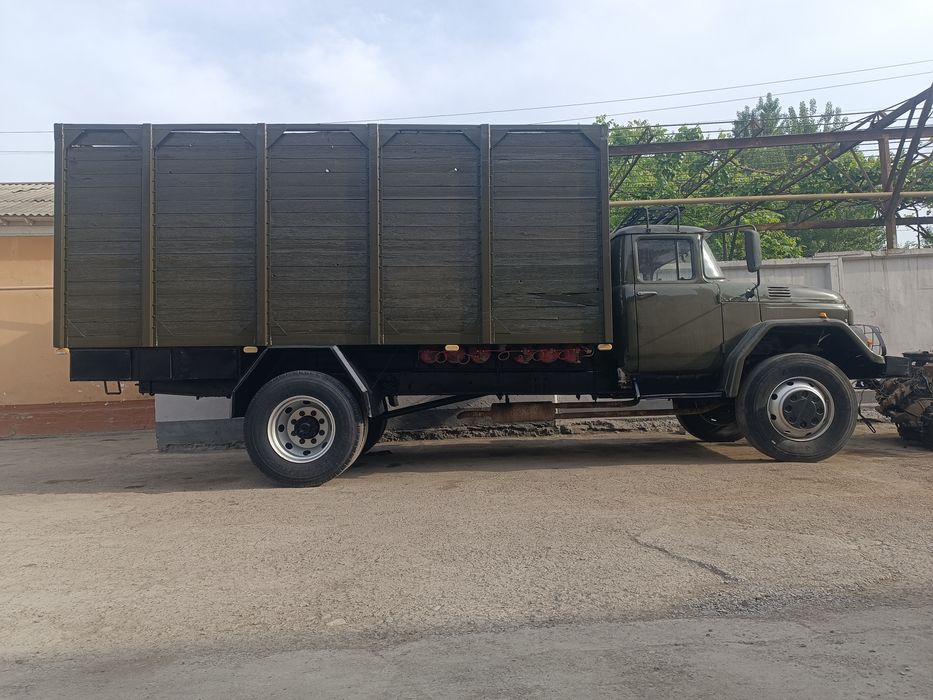 Zil Dlinaver sotiladi.