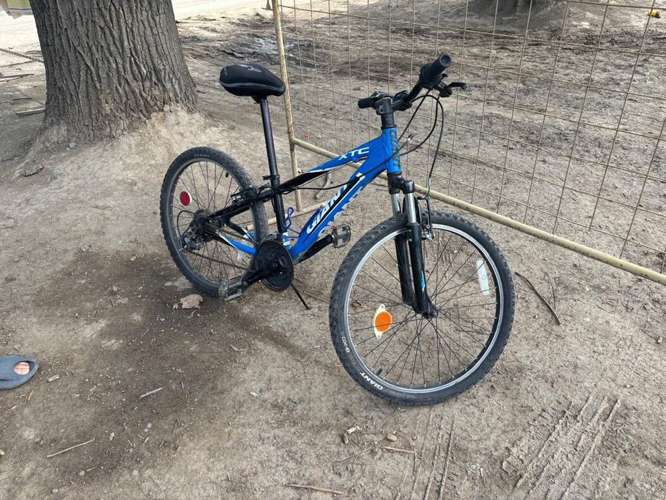 Велосипед royal blue XTC giant