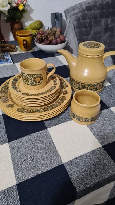 Serviciu Masă Vintage Anii '70 - Kiln Craft "Bacchus", Made in England (13 piese intacte)