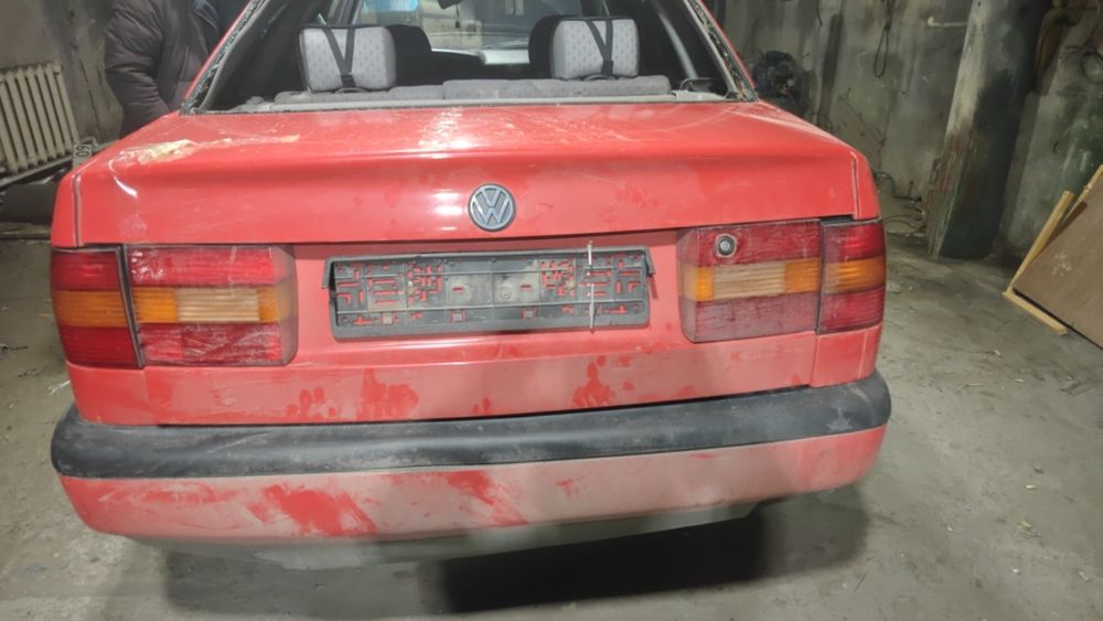 Продам по запчастям Пассат в4