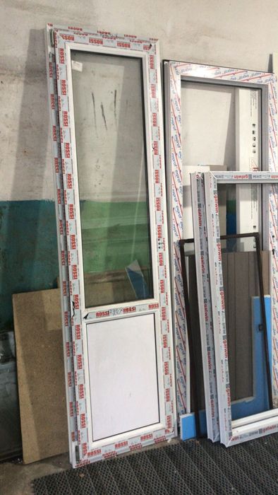 Продам пвх дверь