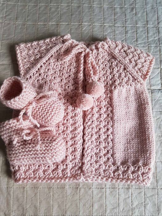 Плетено бебешко комплектче