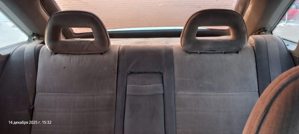 Продам мазда 626  02.