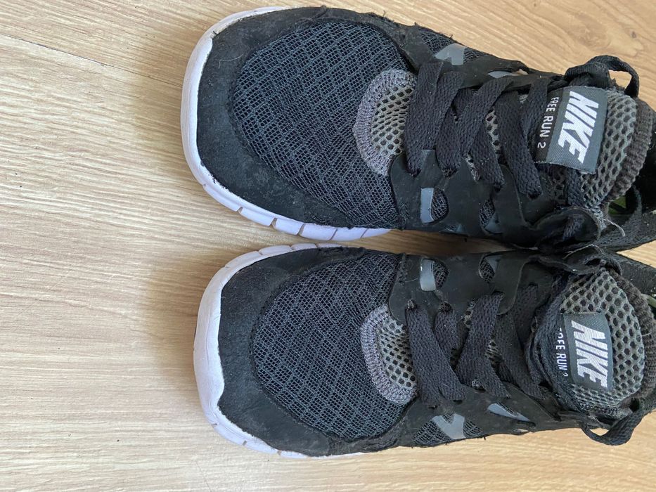 Nike Revution , номер 35
