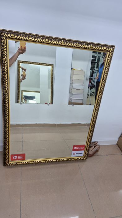 Зеркало для магазина