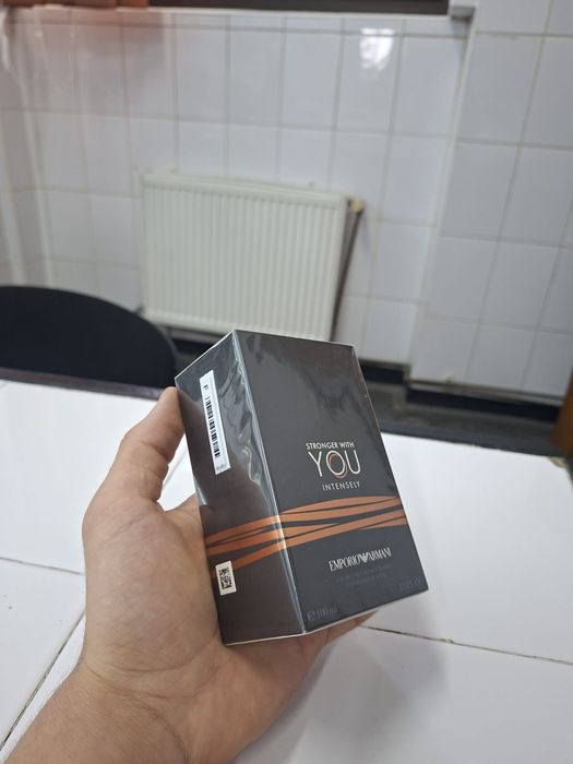 Parfum Stronger With You intensly