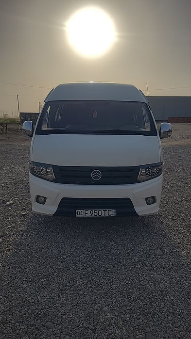 Поссажирские перевозки на автомобиле минивен , микроавтобус